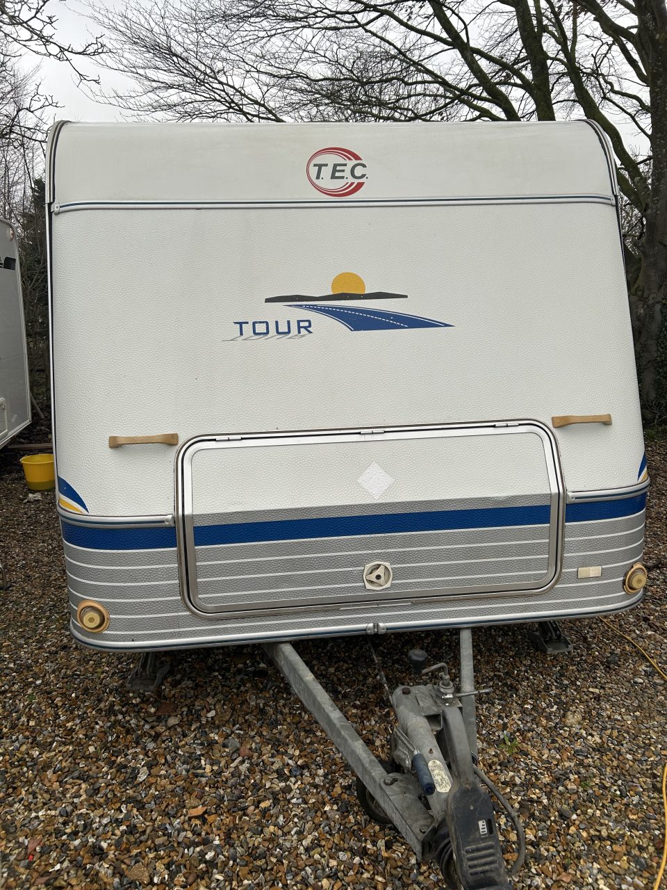 TEC TOUR 400D 2005 FIXED BED SOLD - Image 12